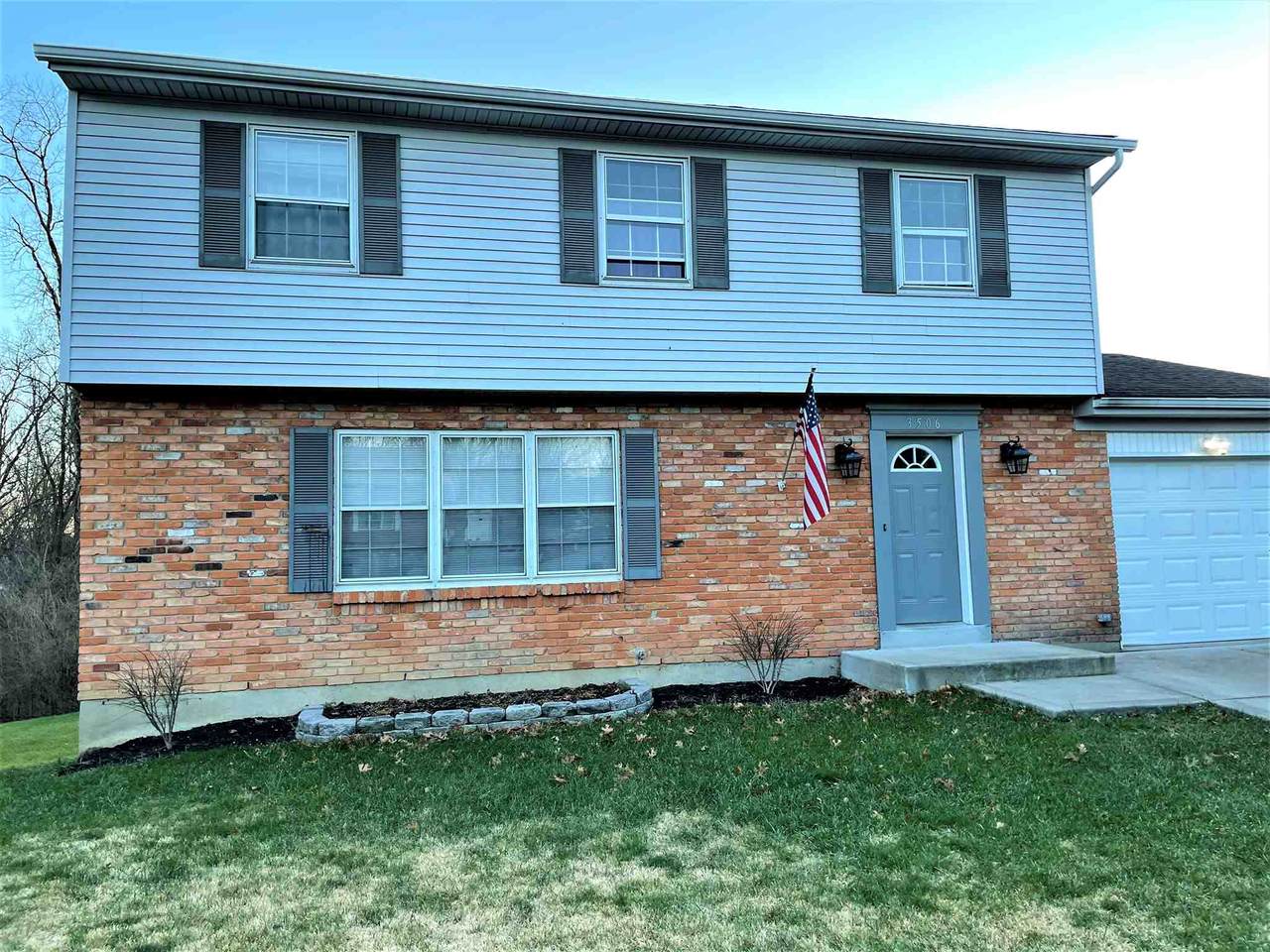 3506 Lindenwood Drive - Photo 1