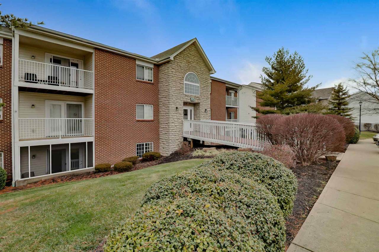 424 Marian Lane - Photo 1