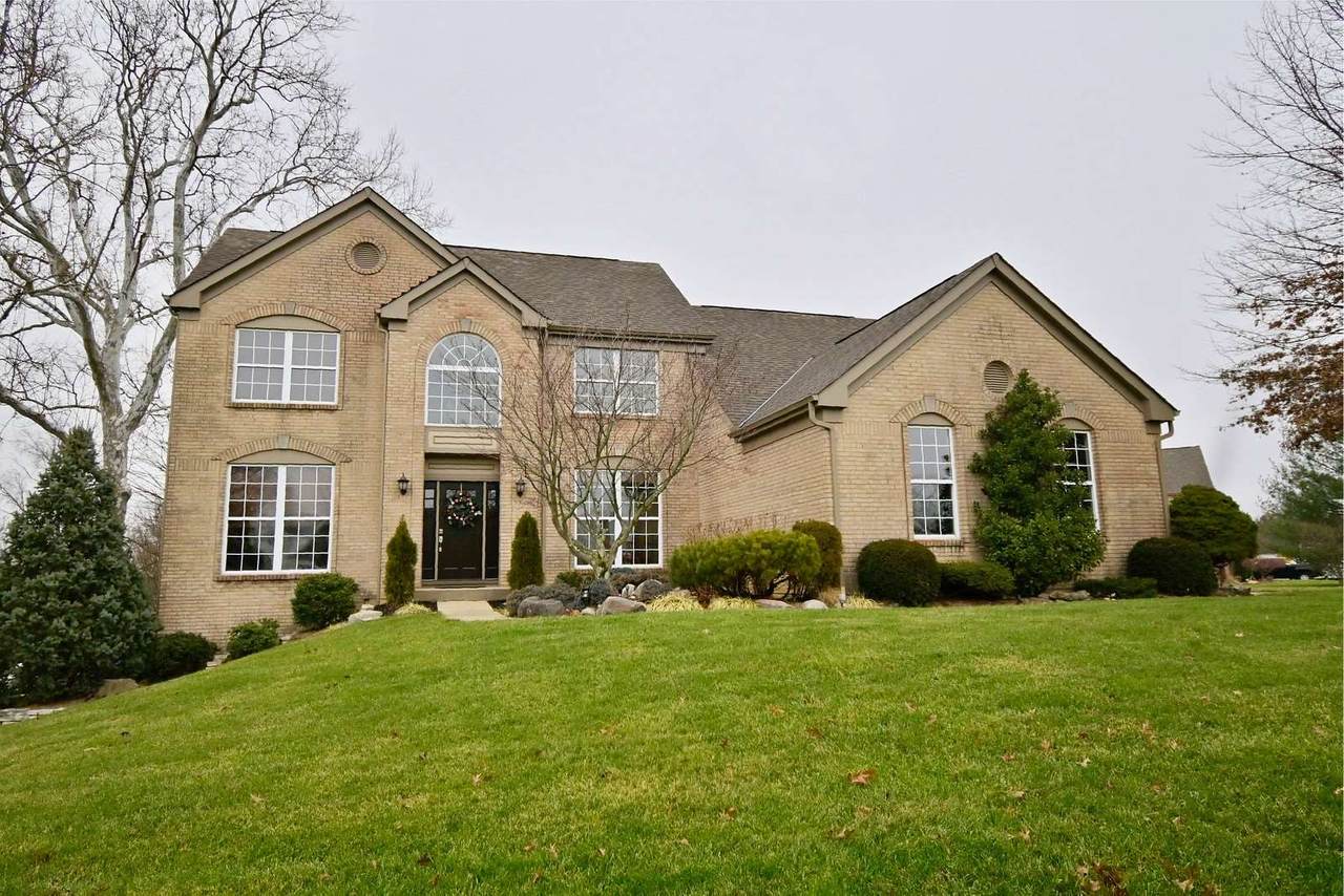 1038 Bayswater Drive - Photo 1