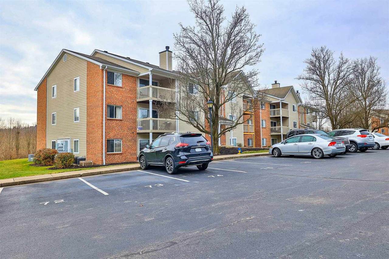 70 Creekwood - Photo 1