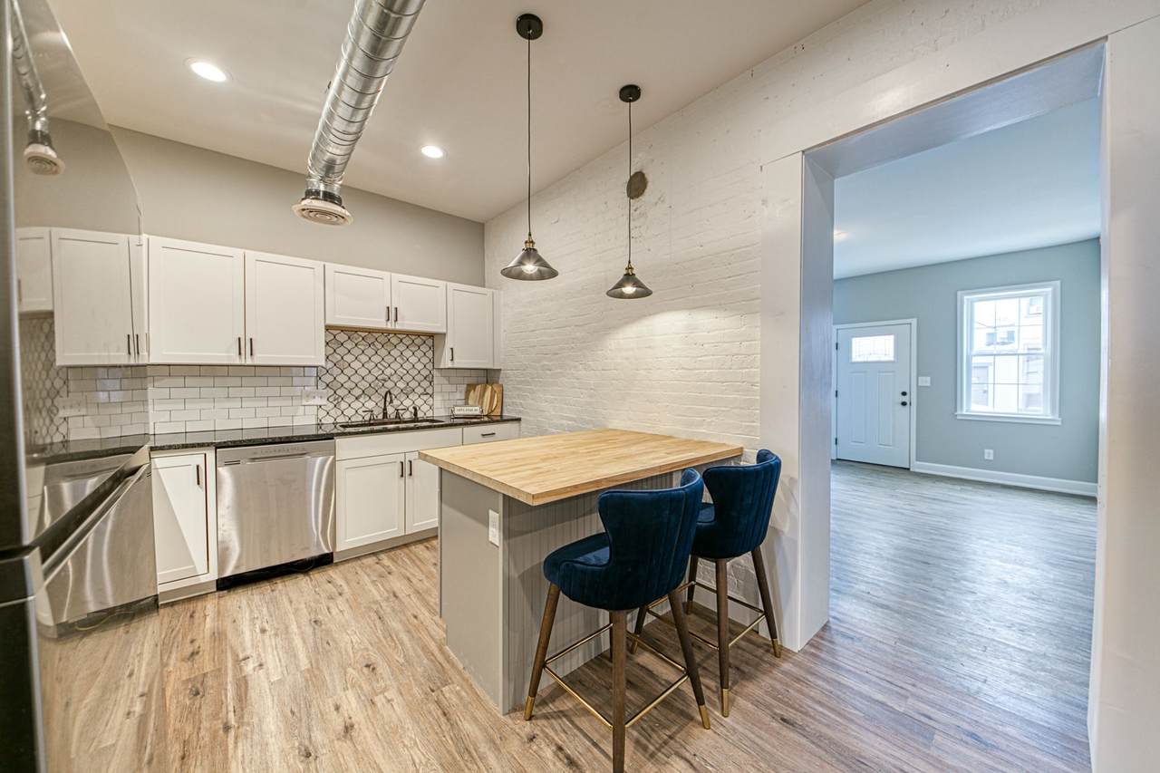 16 10th Street - Photo 1
