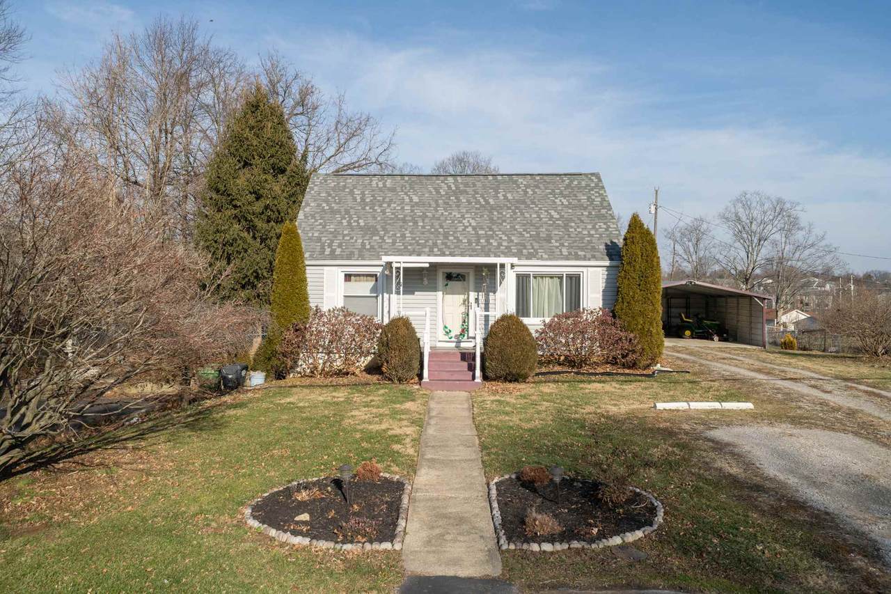 886 Ridgeview - Photo 1