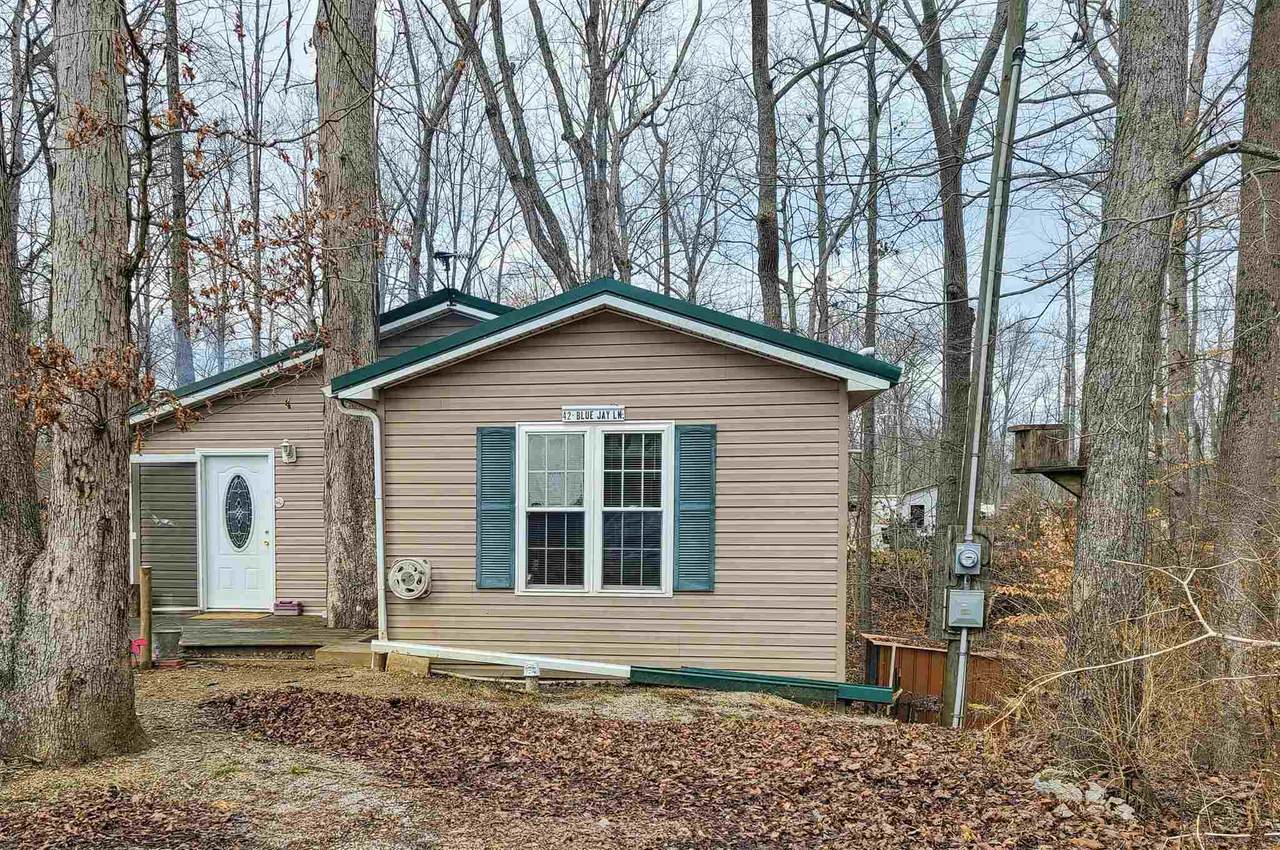 42 Blue Jay Ln - Photo 1