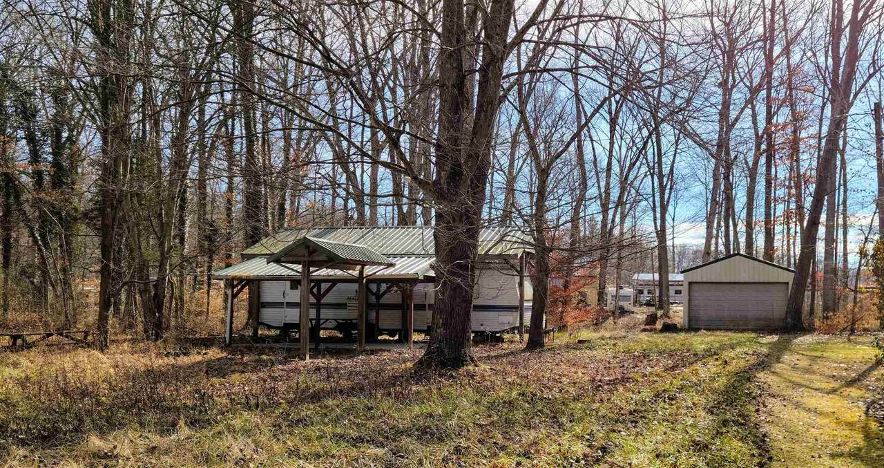 56 Mockingbird Ln - Photo 1