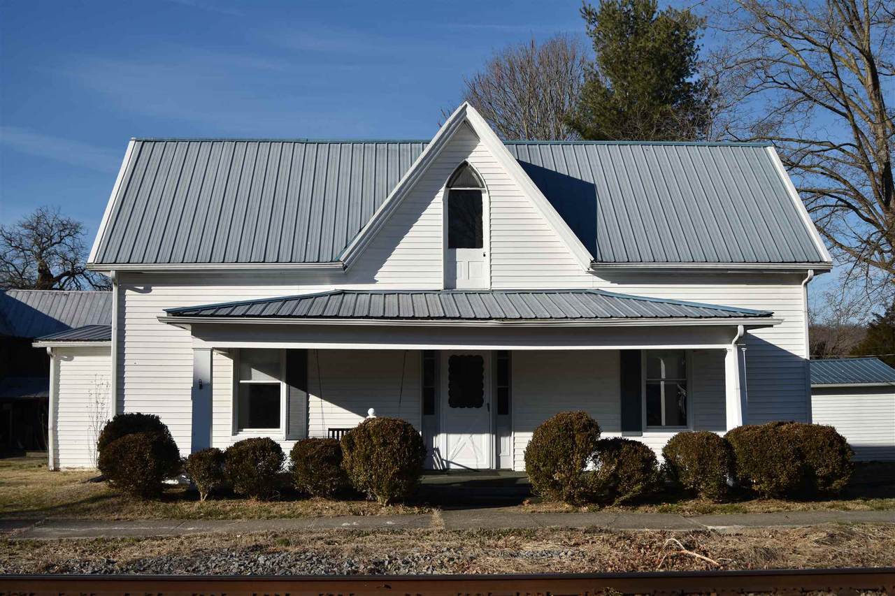 403 3rd Street - Photo 1