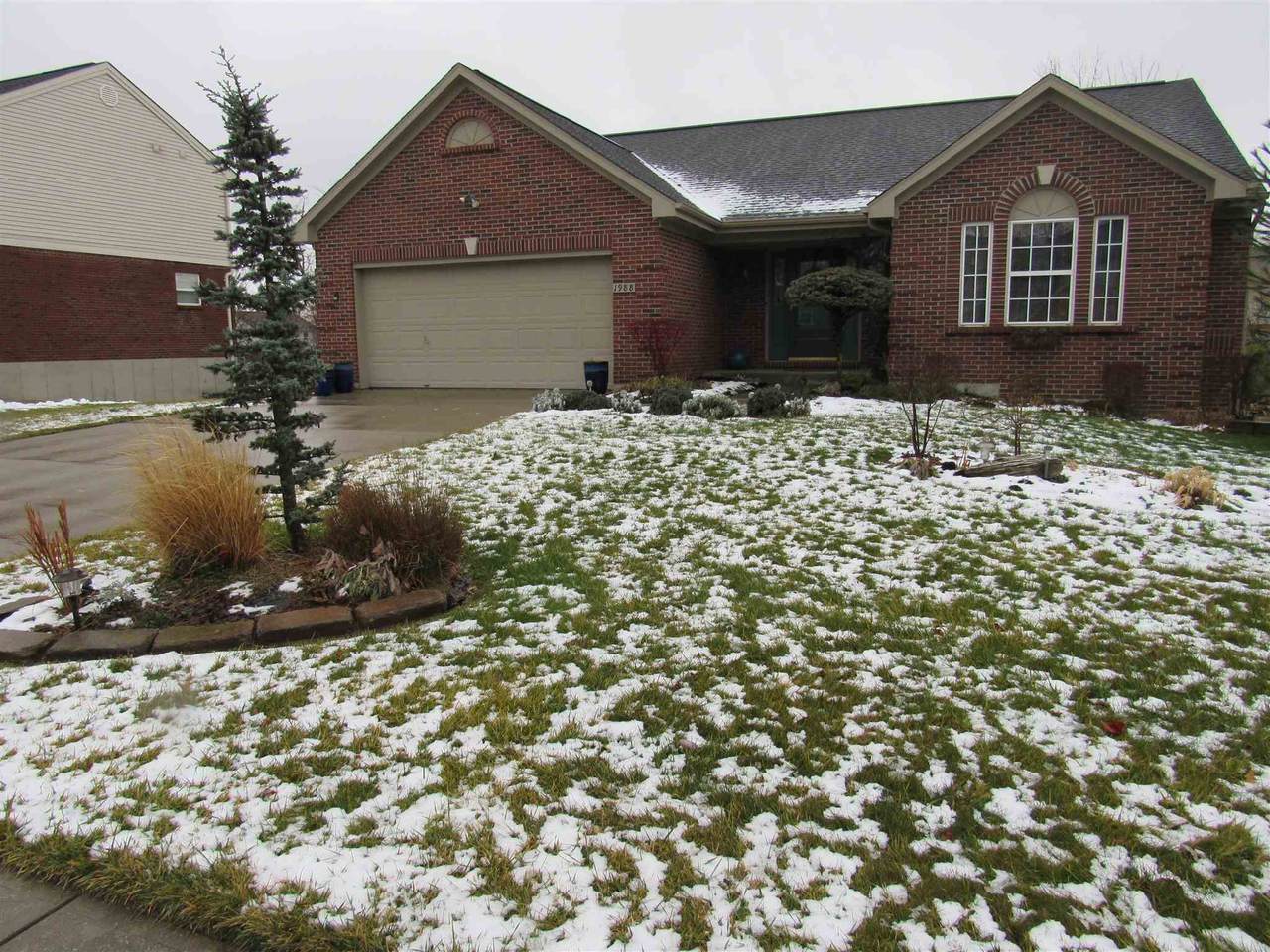 1988 Arbor Springs Boulevard - Photo 1