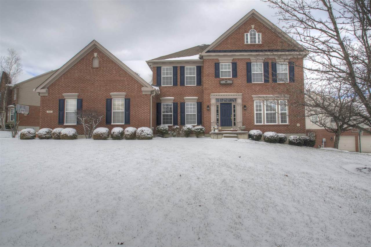 888 Ashridge Court - Photo 1