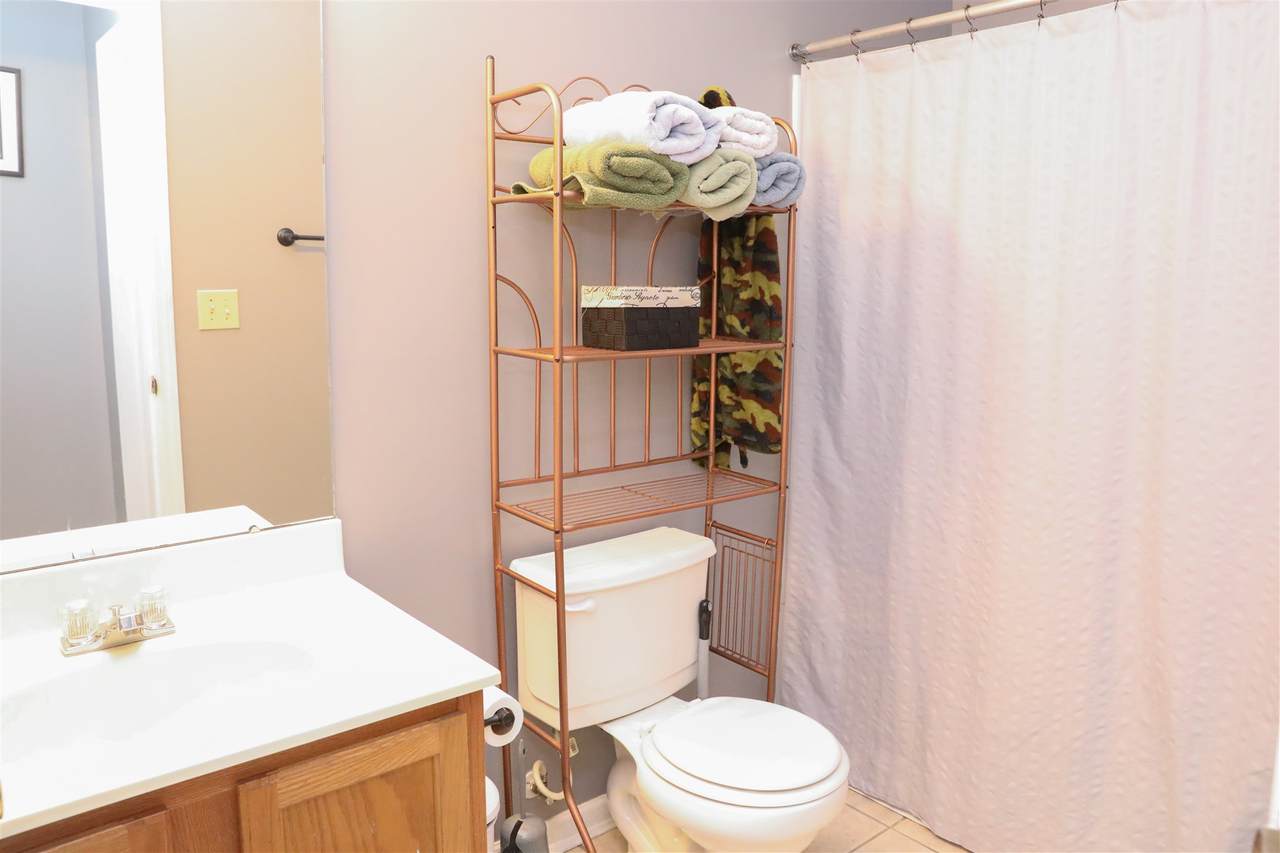 1065 Wellington - Photo 1