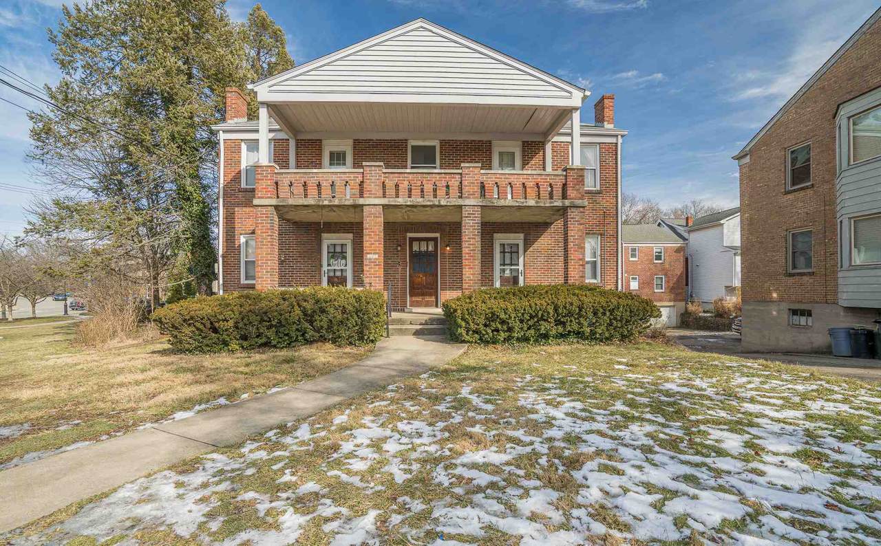 2214 Memorial Parkway - Photo 1