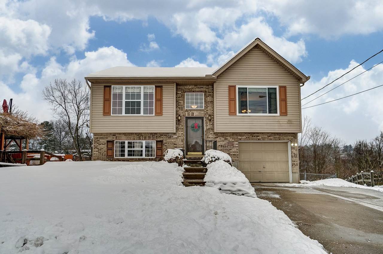 9307 Hawksridge Drive - Photo 1