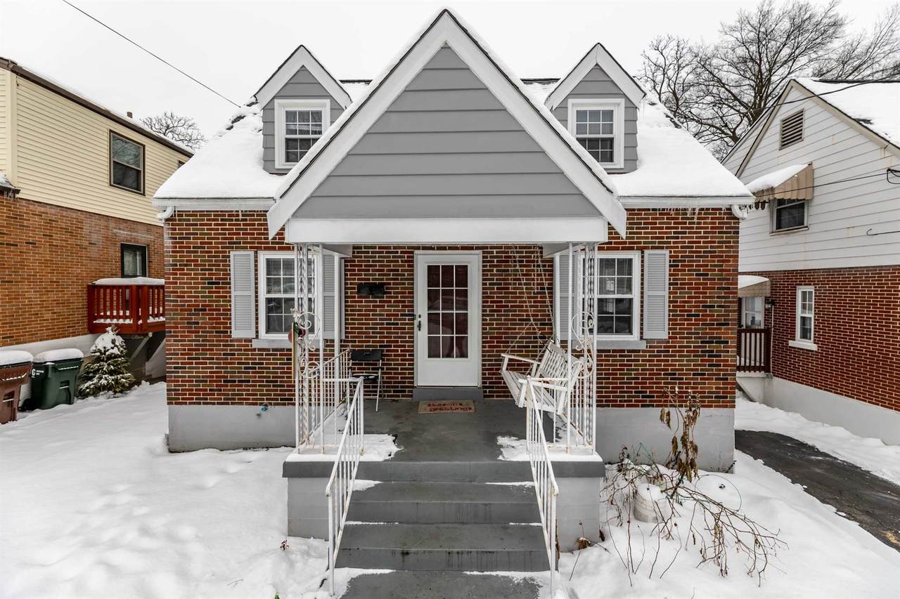 24 43rd Street - Photo 1