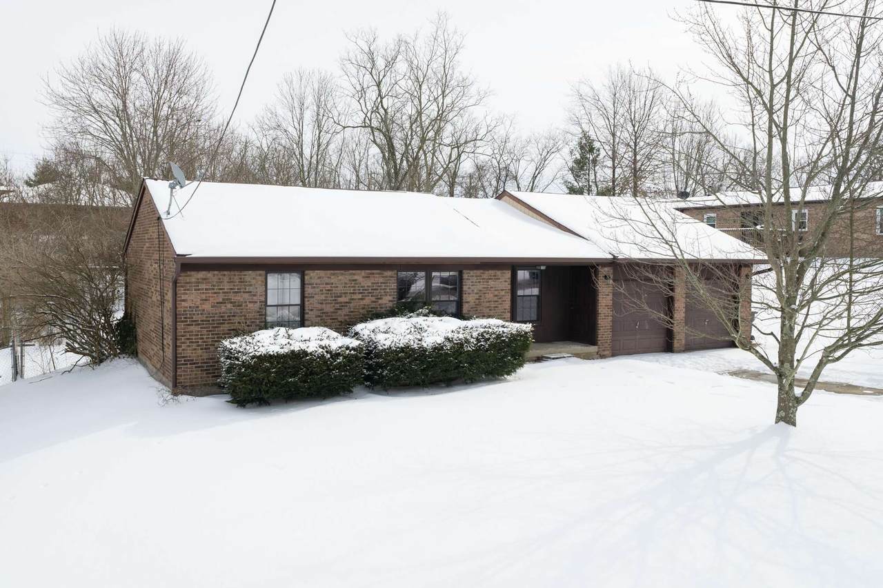 276 Ashwood Drive - Photo 1