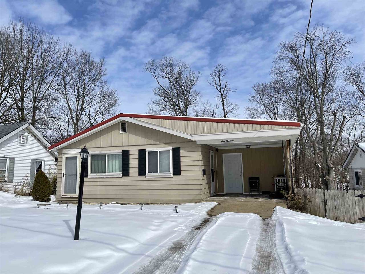 100 Goodridge Drive - Photo 1