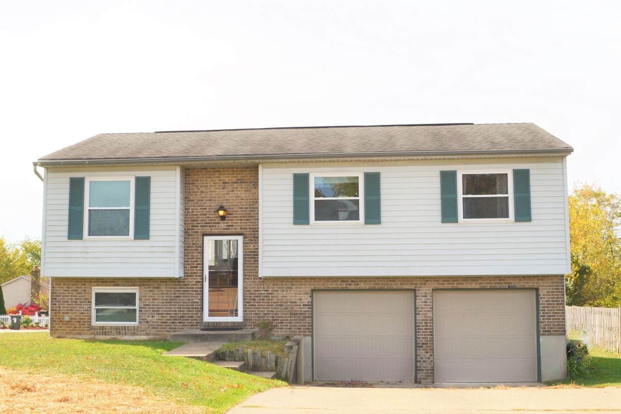 41 Paul Lane - Photo 1