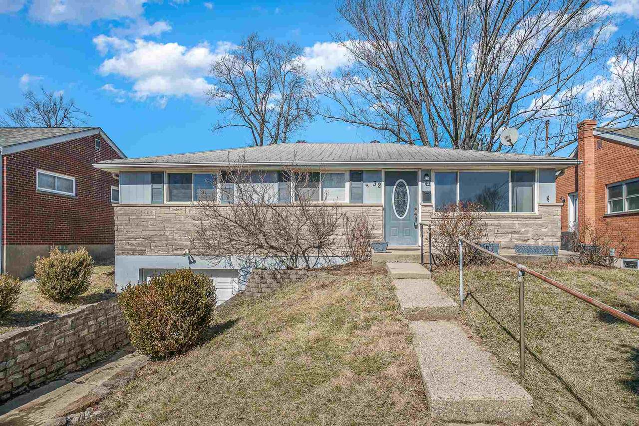 32 Julia Avenue - Photo 1