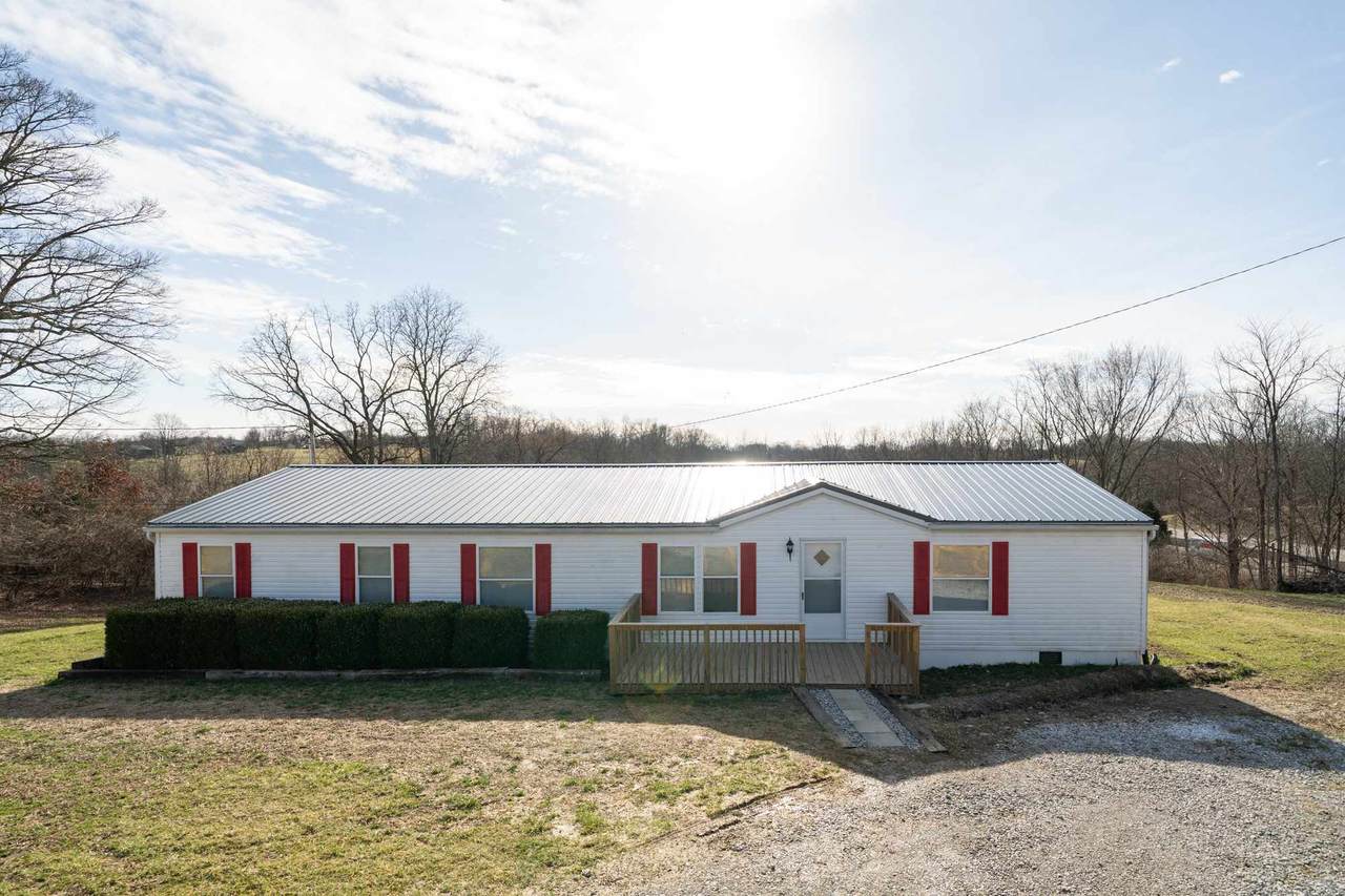 3127 Hwy 465 - Photo 1