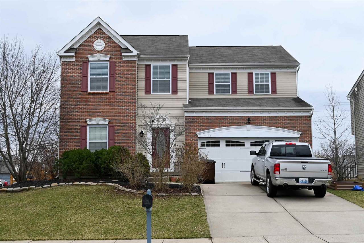 911 Darlington Creek Drive - Photo 1