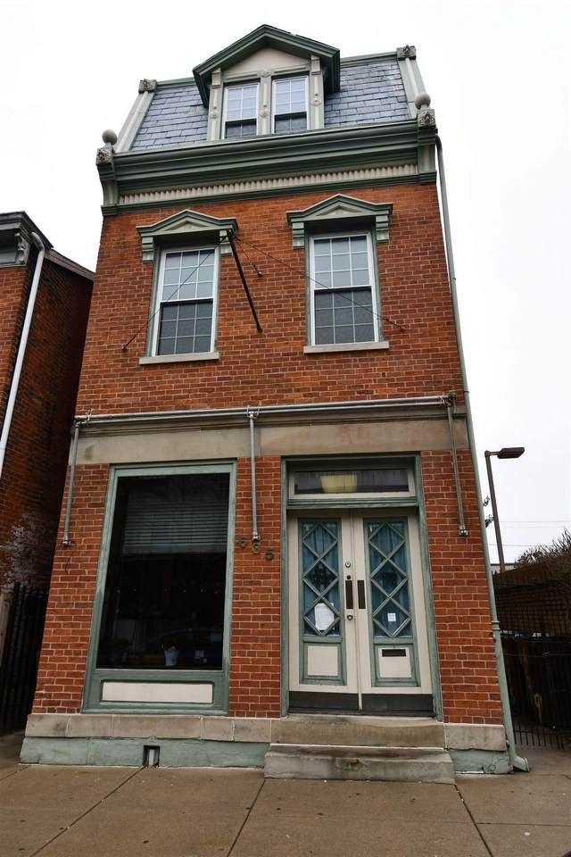 635 Monmouth Street - Photo 1