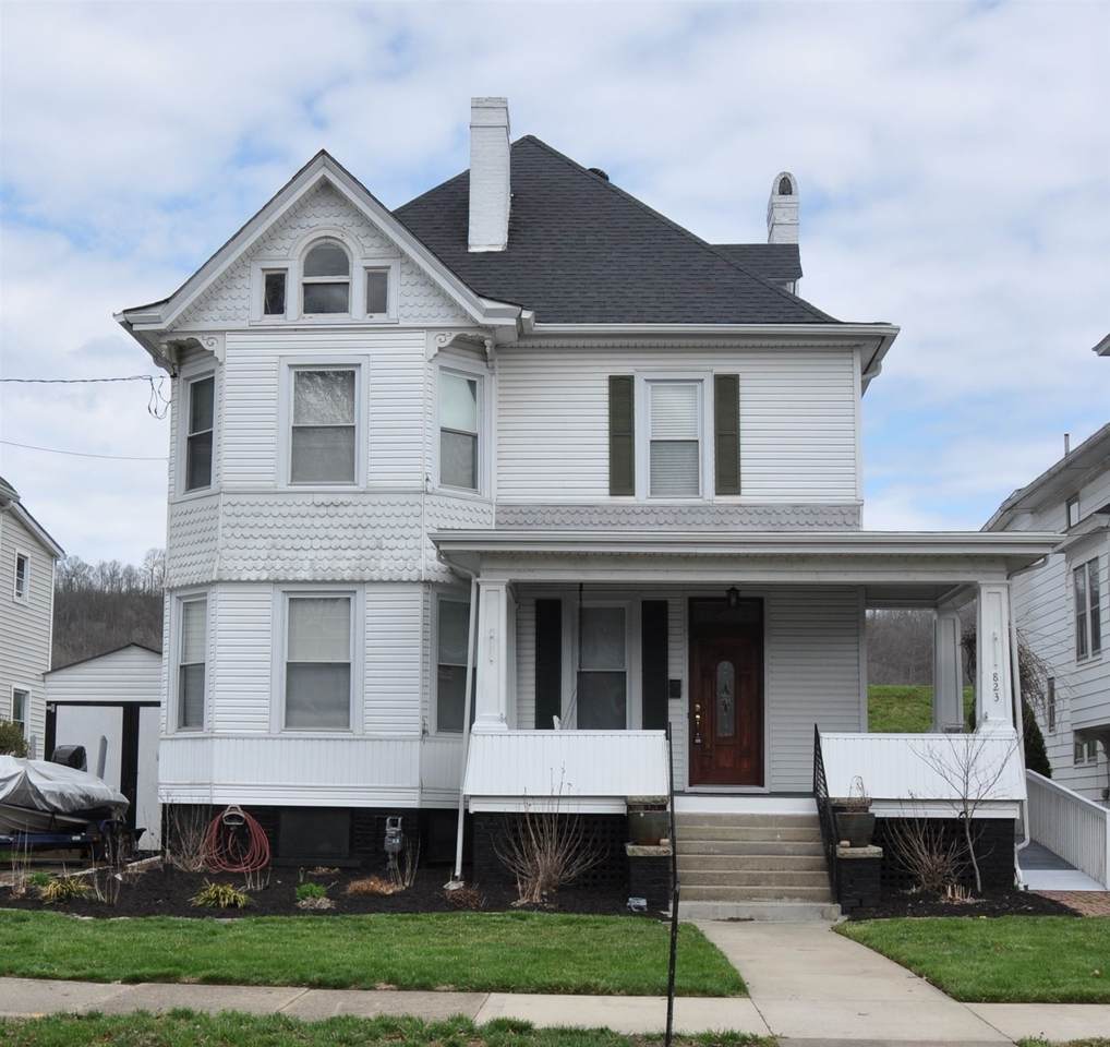 823 Second Street - Photo 1