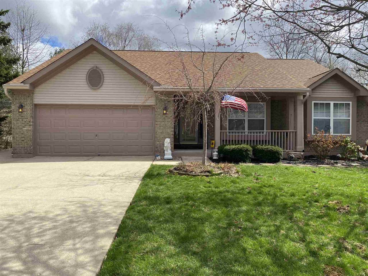 10036 Deepwood - Photo 1