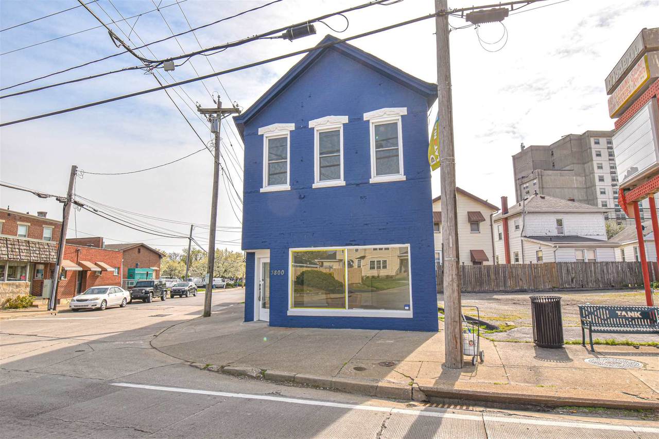 3800-3802 Winston Avenue - Photo 1