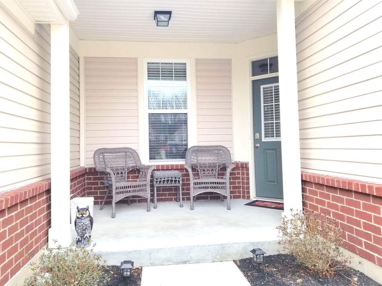 5960 Bunkers Avenue - Photo 1