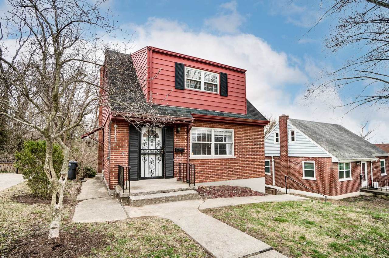 342 Bonnie Leslie Avenue - Photo 1