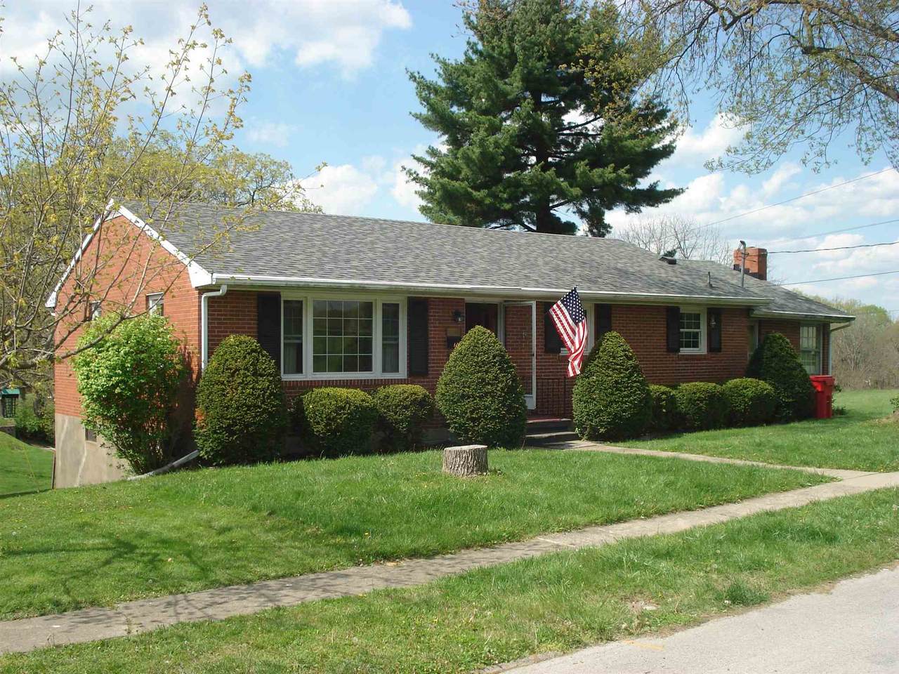 120 Confederate Drive - Photo 1
