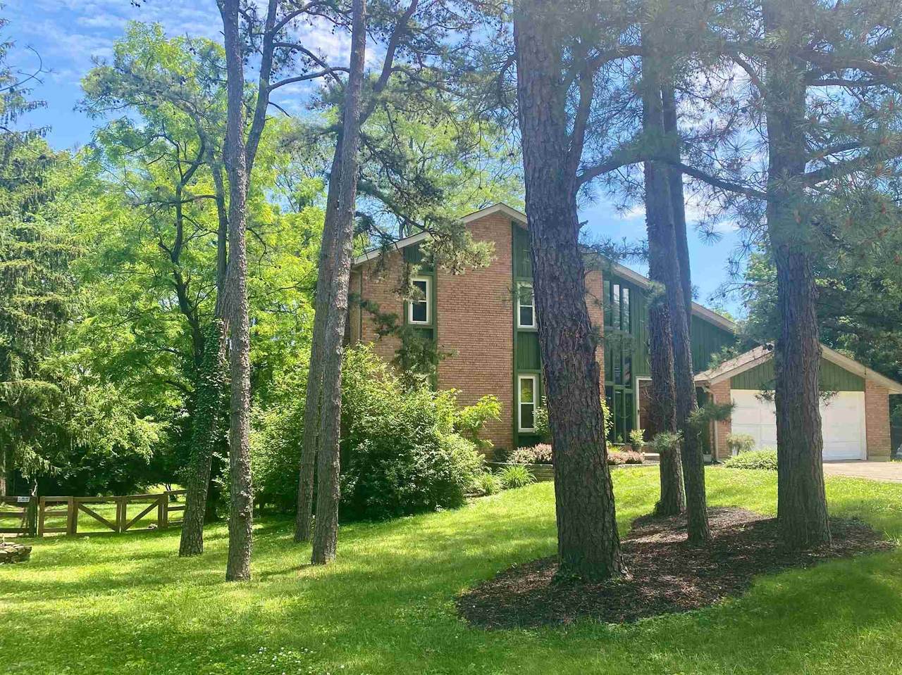 742 Timberline Drive - Photo 1