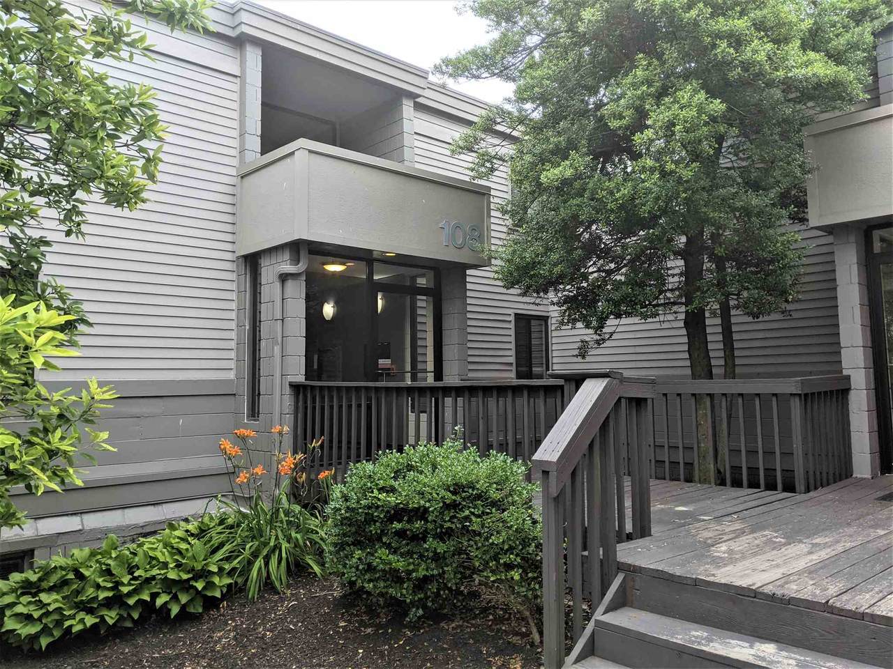 108 Winding Way - Photo 1