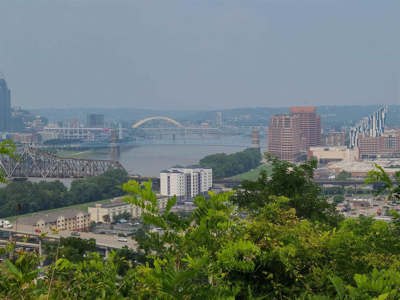105 Winding Way - Photo 1