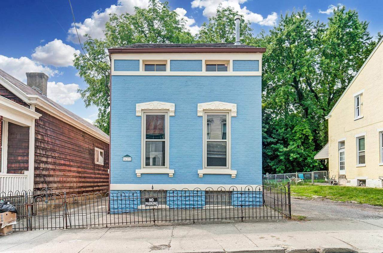 629 12th Street - Photo 1