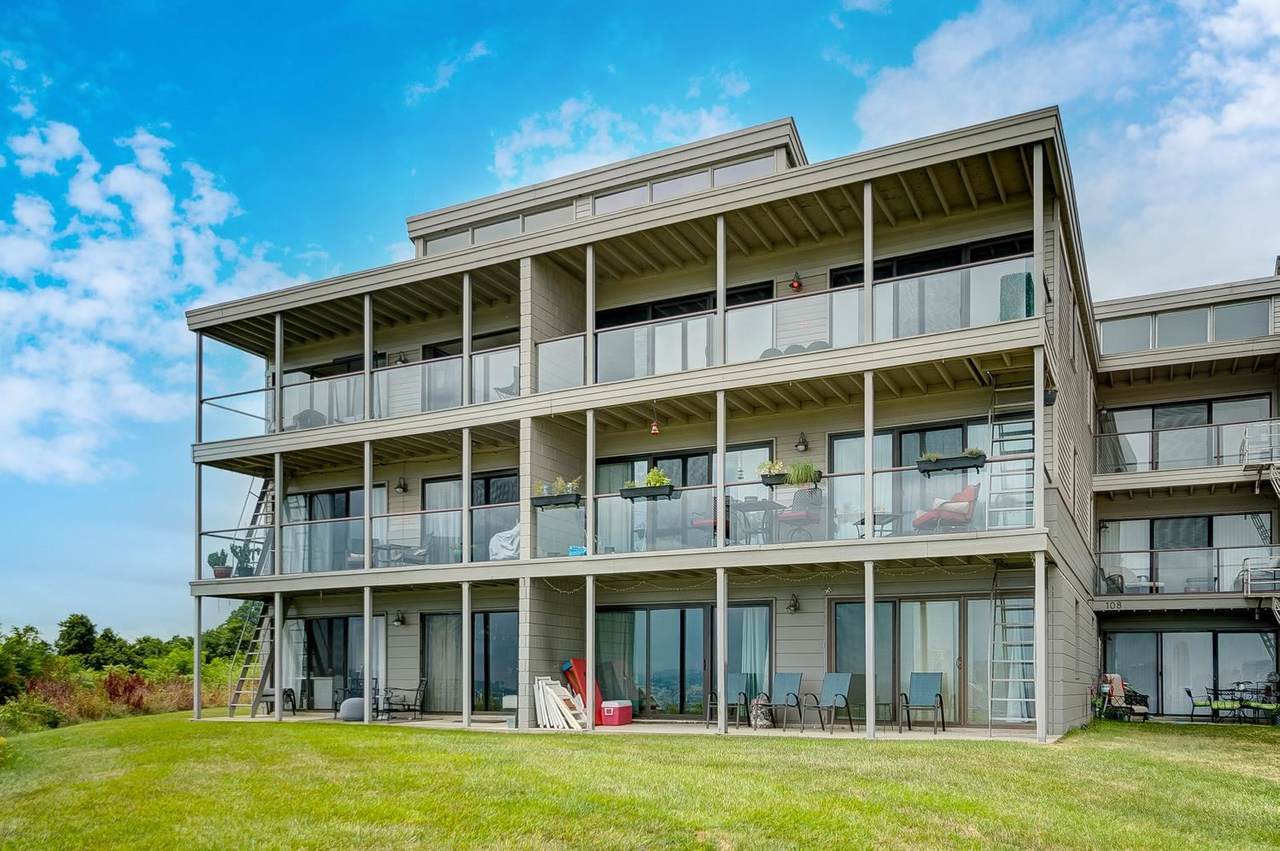 108 Winding Way - Photo 1