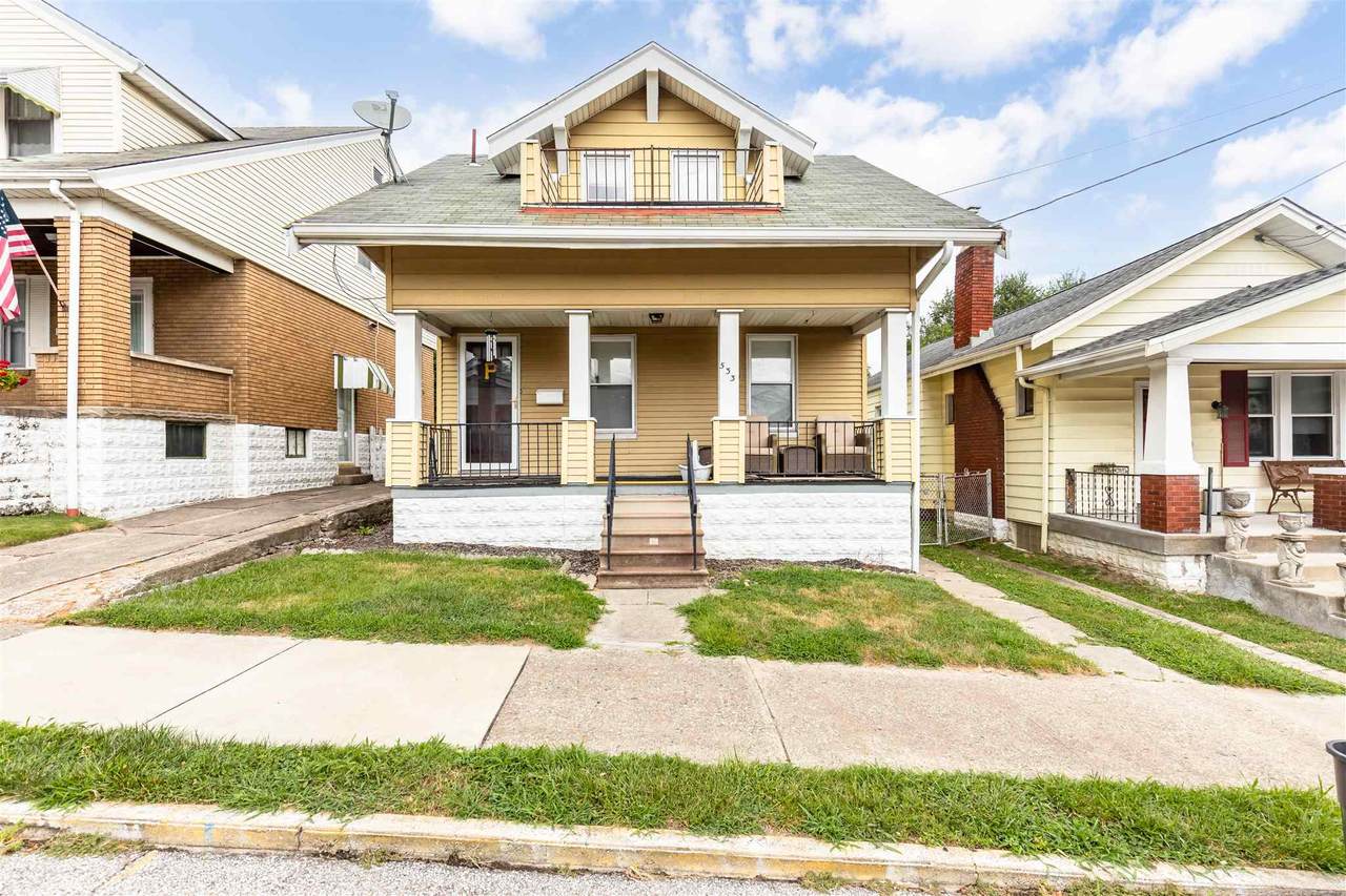 533 Berry Avenue - Photo 1