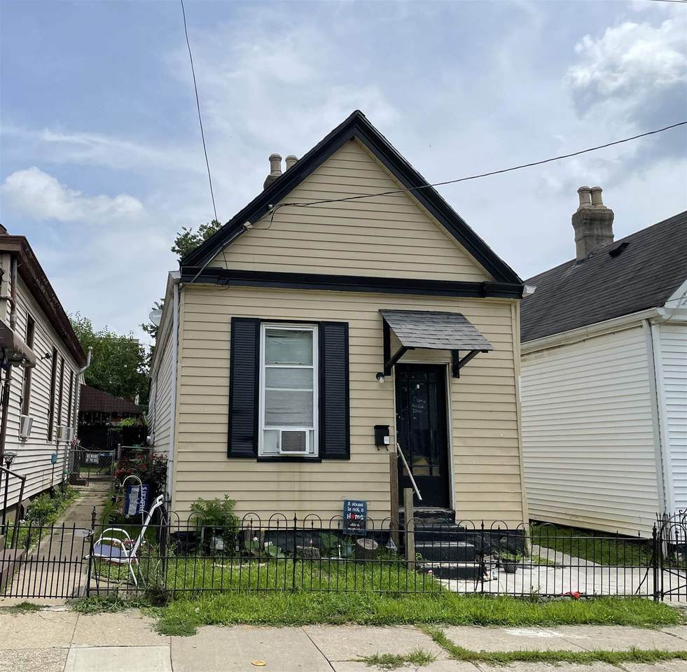 1125 Ann St - Photo 1
