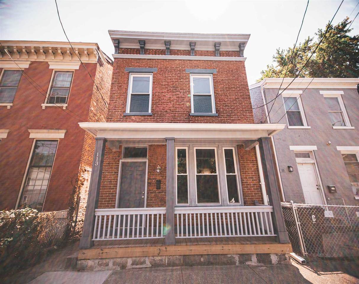 113 Thirteenth Street - Photo 1