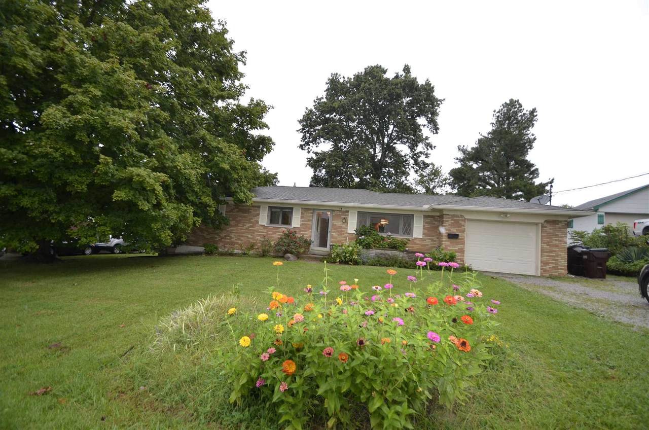 18 Thatcher Court - Photo 1