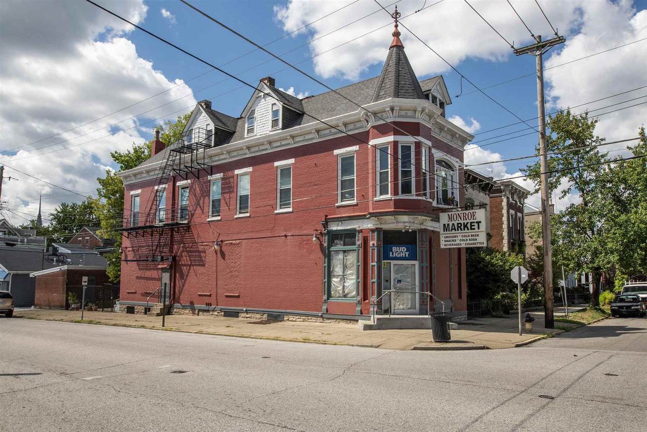 846 Monroe Street - Photo 1