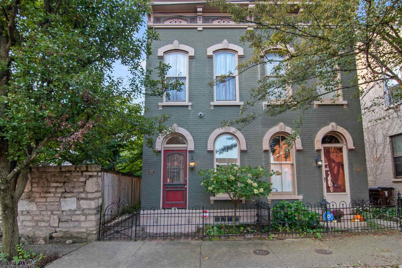 207 Covington Ave - Photo 1