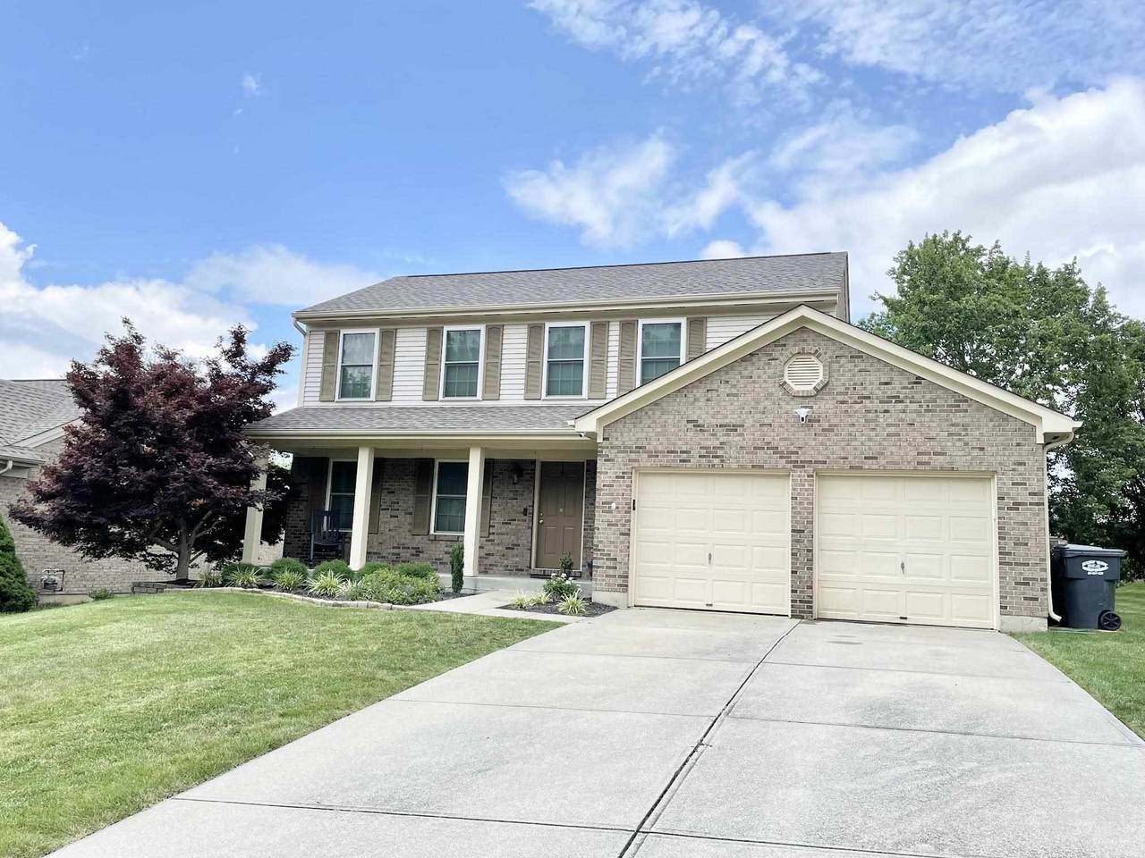 2113 Lynwood Place - Photo 1