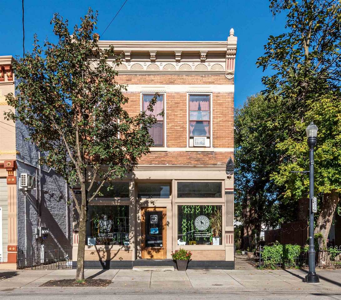 707 Fairfield Avenue - Photo 1