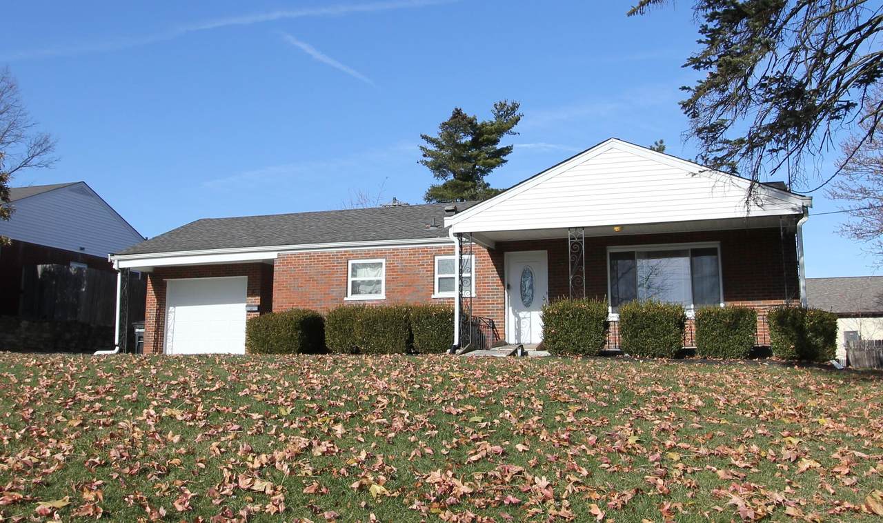 5 Spruce Drive - Photo 1