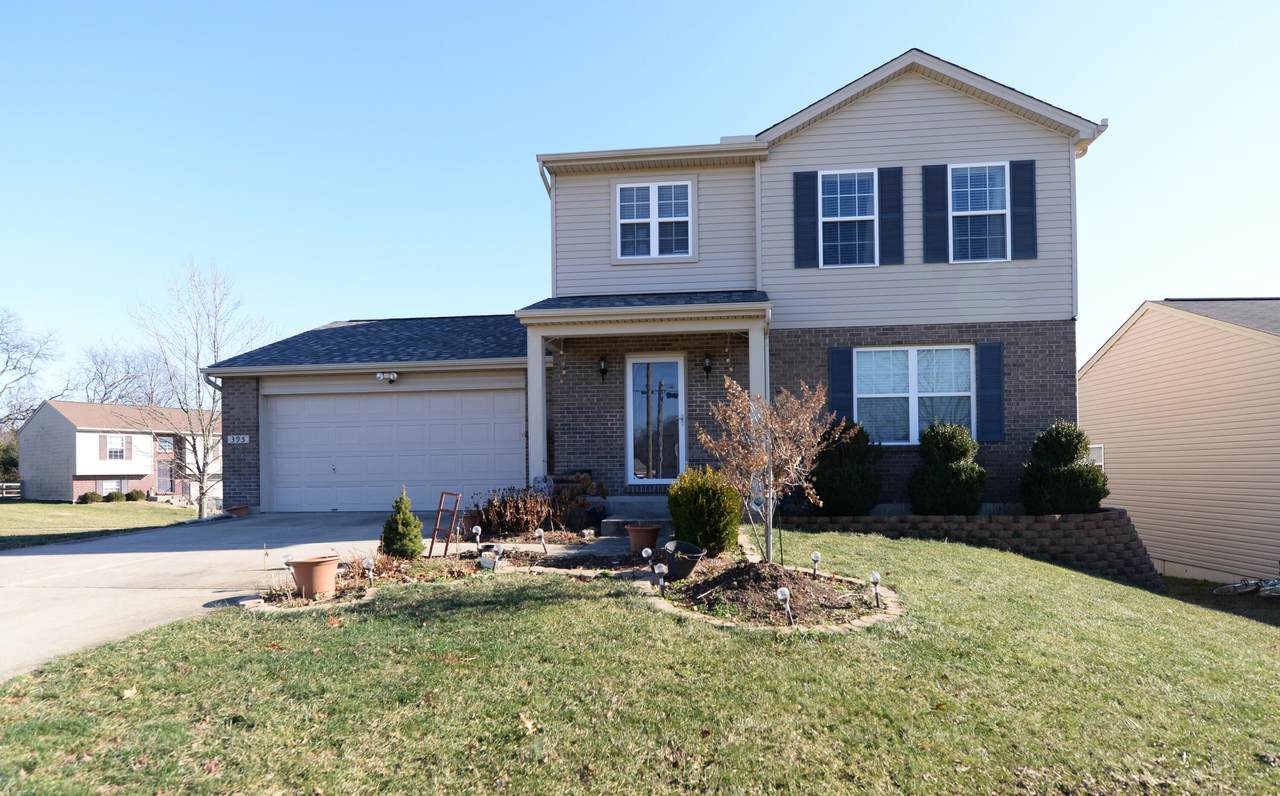 395 Sunnybrook Drive - Photo 1