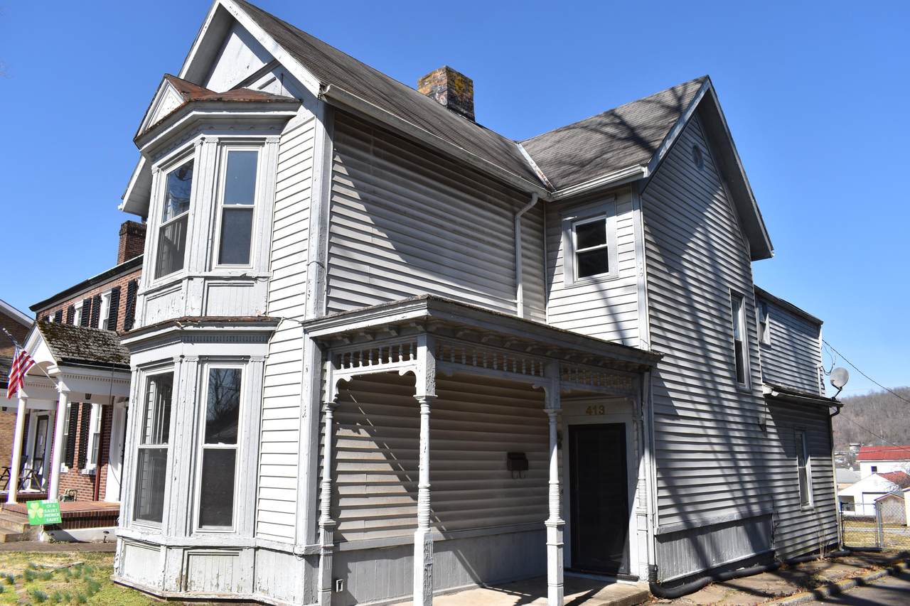413 Forest Avenue - Photo 1