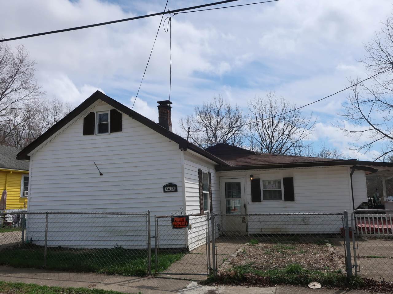 4612 Victory Avenue - Photo 1