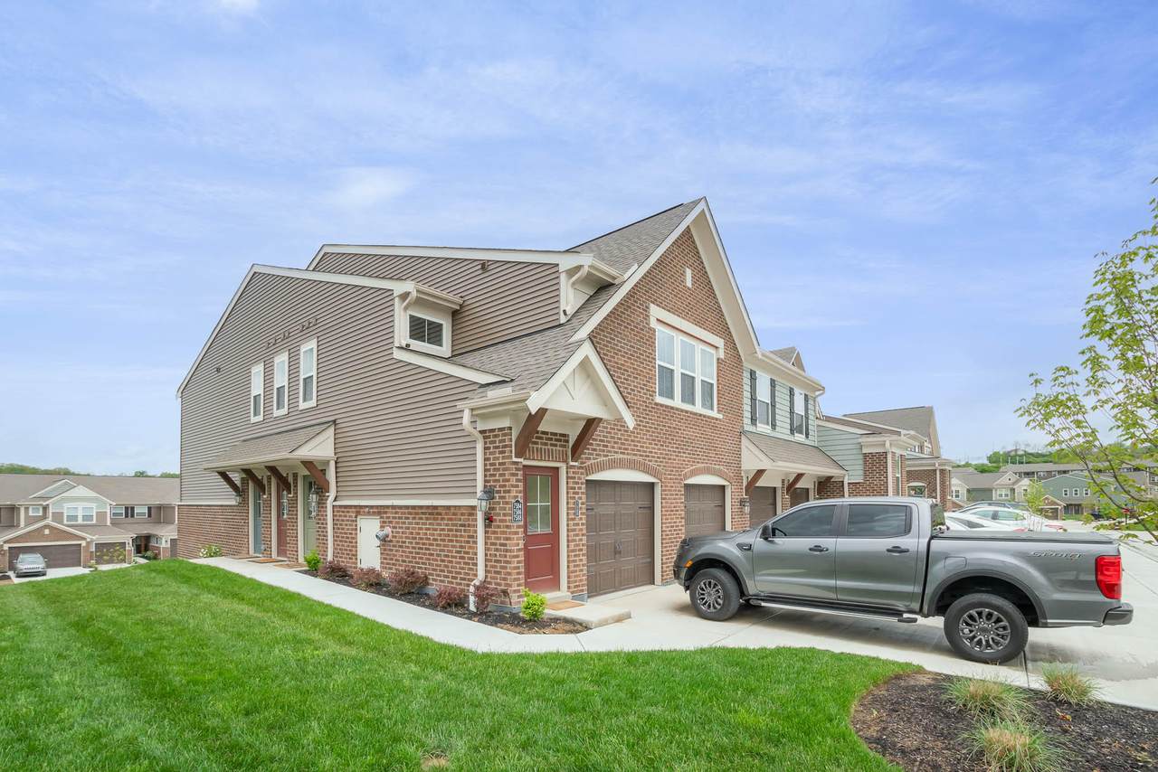 7580 Woodhaven Court - Photo 1