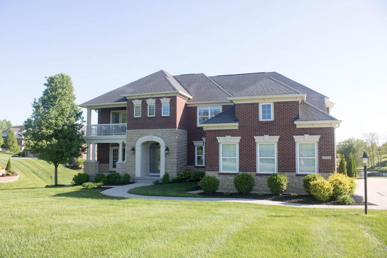 2590 Twin Hills Court - Photo 1