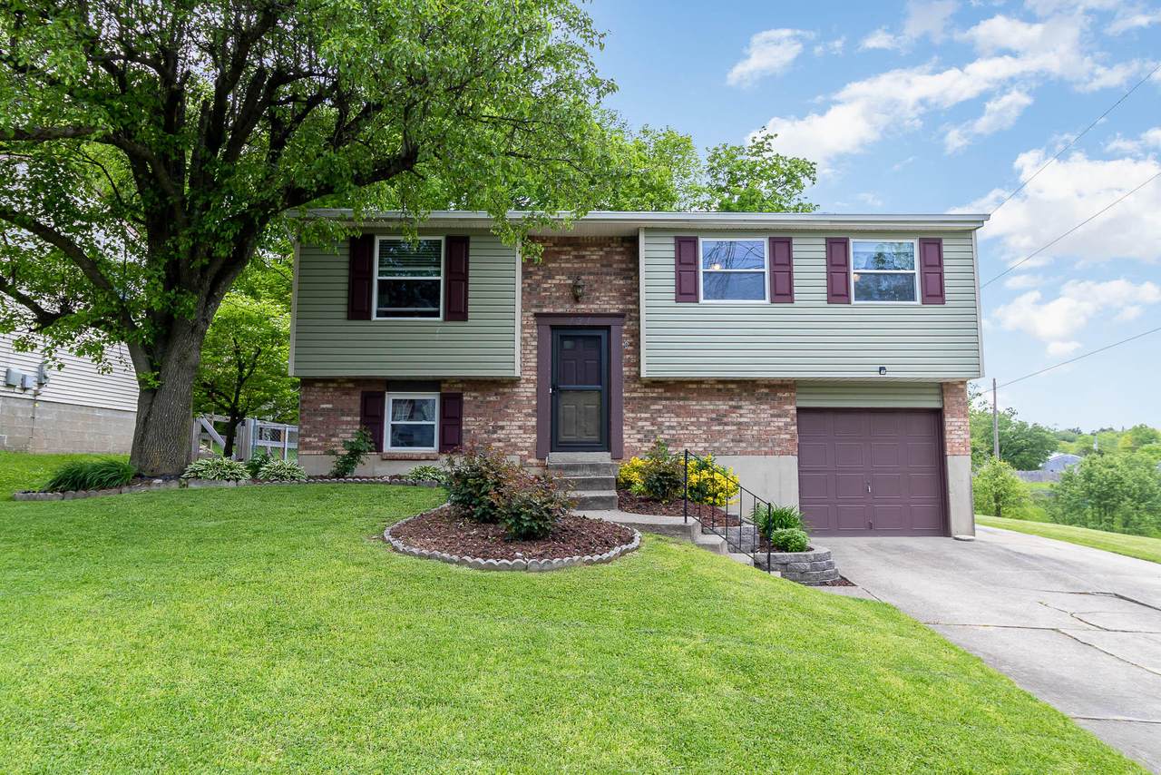 131 Meadow Hill Drive - Photo 1