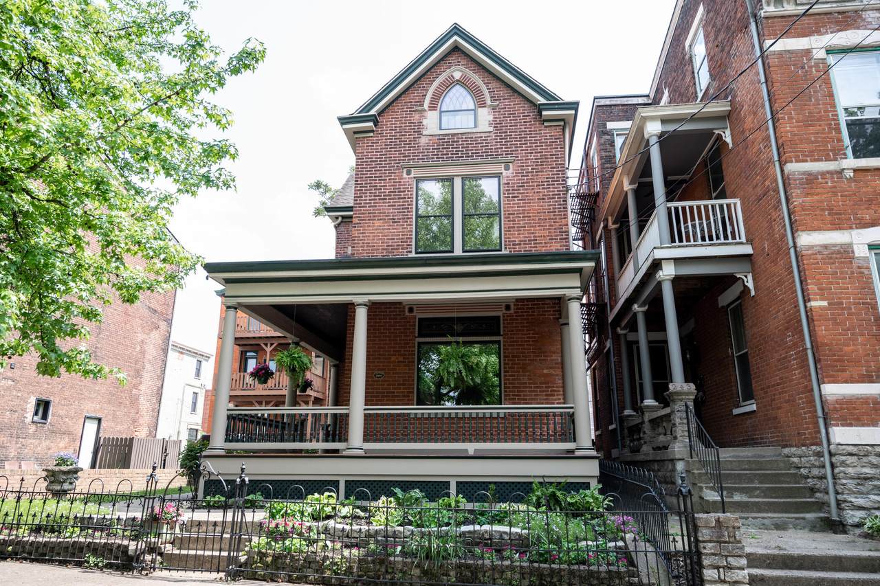 241 8th Street - Photo 1
