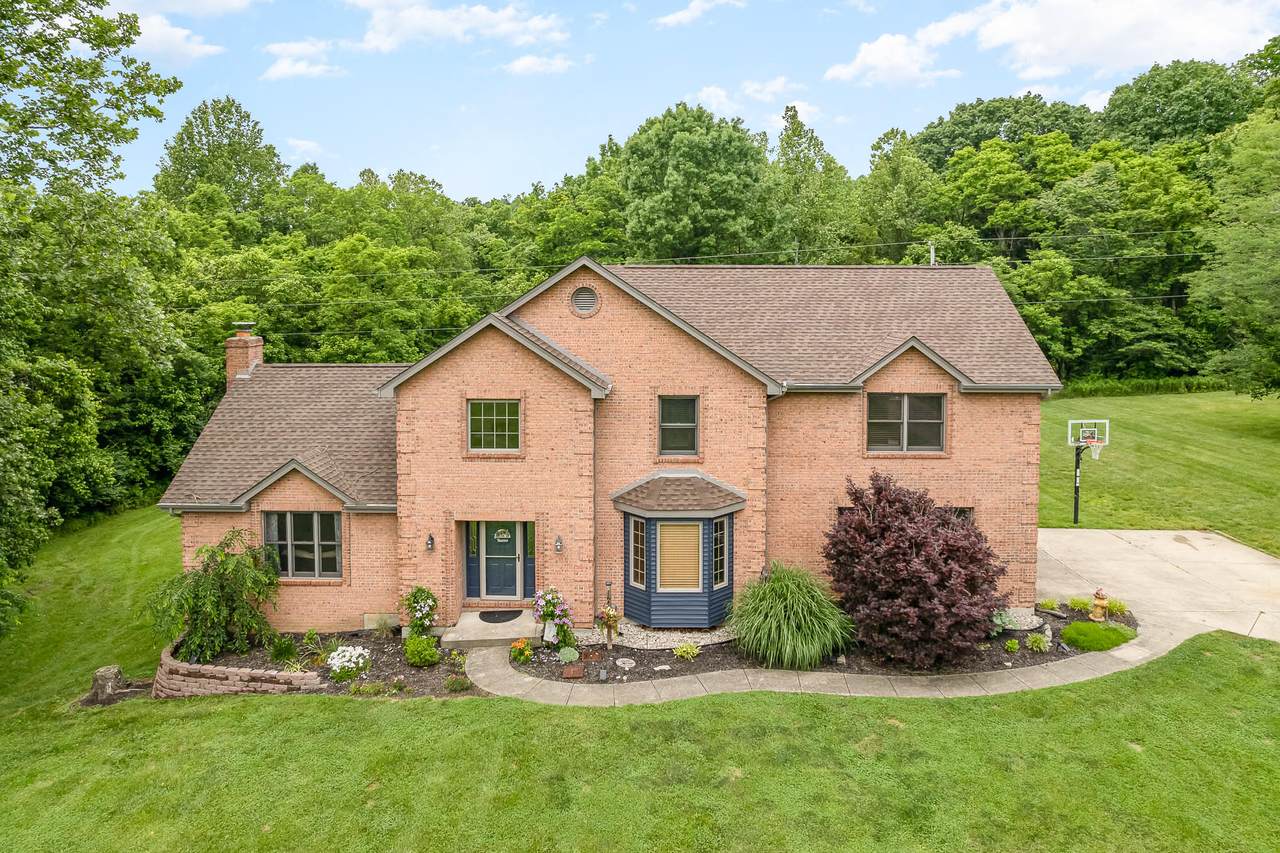 462 Jo Ann Lane - Photo 1